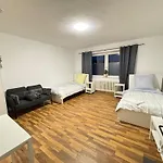 Monteurwohnung In * Kiel
