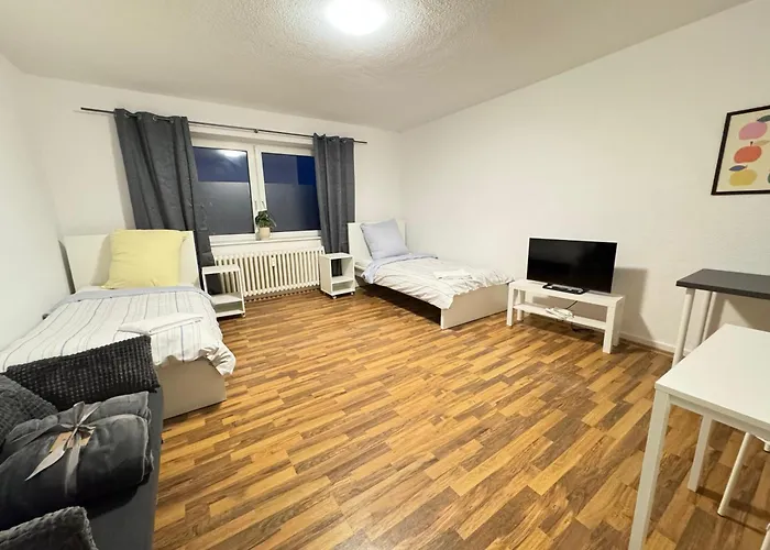 דירה Monteurwohnung In *